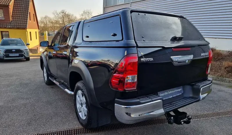 
								2022 Toyota Hilux D 4D 4×4 Double Cab Autm. Comfort full									