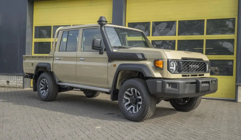 
								2024 Toyota Land Cruiser Landcruiser GRJ 79 DC 4.0 V6 EURO-6 A/T full									