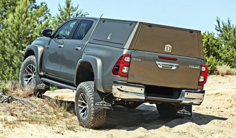 
								2025 Toyota Hilux Arctic Trucks AT35 full									