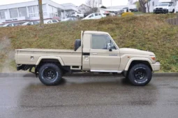 
										2025 Toyota Land Cruiser GRJ 79 4.0 V6 5-Gang SC NESTLE OFFROAD full									