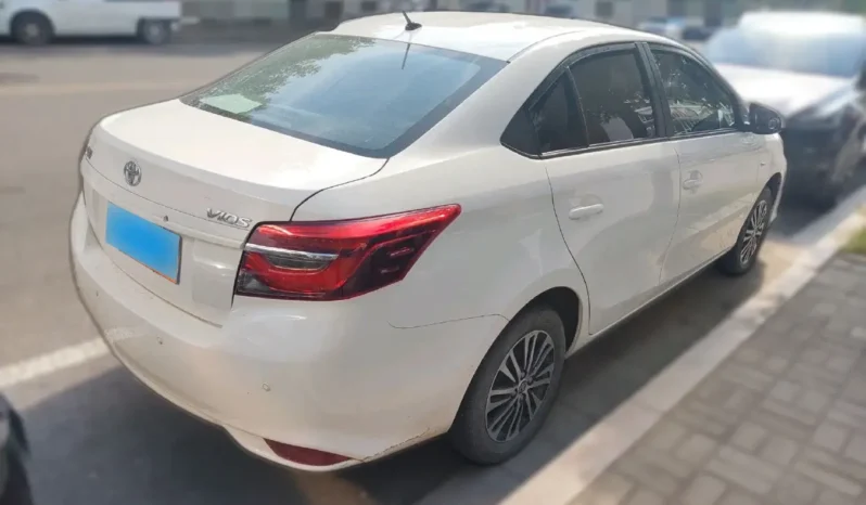 
								2021 Toyota Vios 1.5L 112HP L4 CVT full									