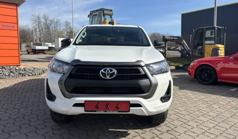 
								2024 Toyota Hilux 2.4 D 4D Double Cab 4×4 Klima AHK Garantie full									