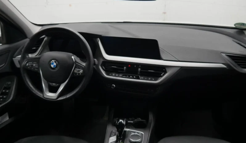 
								2023 Bmw 118 iA Advantage Driving Parking Assist LED DAB full									