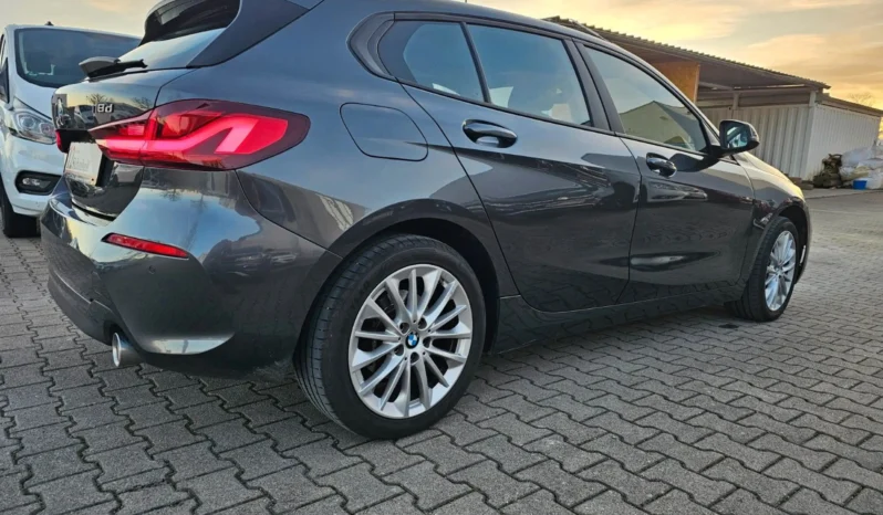 
								2019 Bmw 118 d Advantage NAVI*LED*SPURHALTE*PDC*TEMP full									