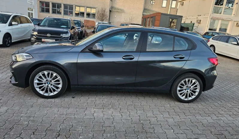 
								2019 Bmw 118 d Advantage NAVI*LED*SPURHALTE*PDC*TEMP full									
