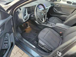 
										2019 Bmw 118 d Advantage NAVI*LED*SPURHALTE*PDC*TEMP full									