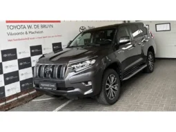2019 Toyota Land Cruiser Premium