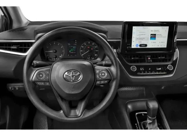 
								2025 Toyota Corolla LE full									