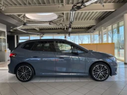 
										2023 Bmw 218 i M Sport*Head Up*360 Kam* full									
