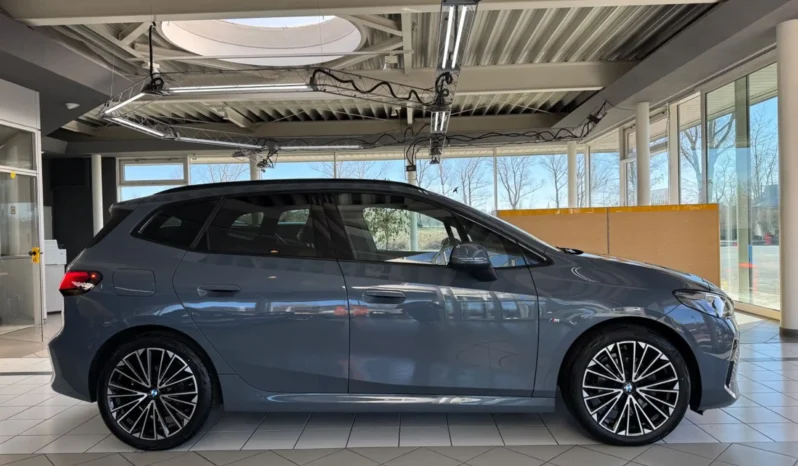 
								2023 Bmw 218 i M Sport*Head Up*360 Kam* full									