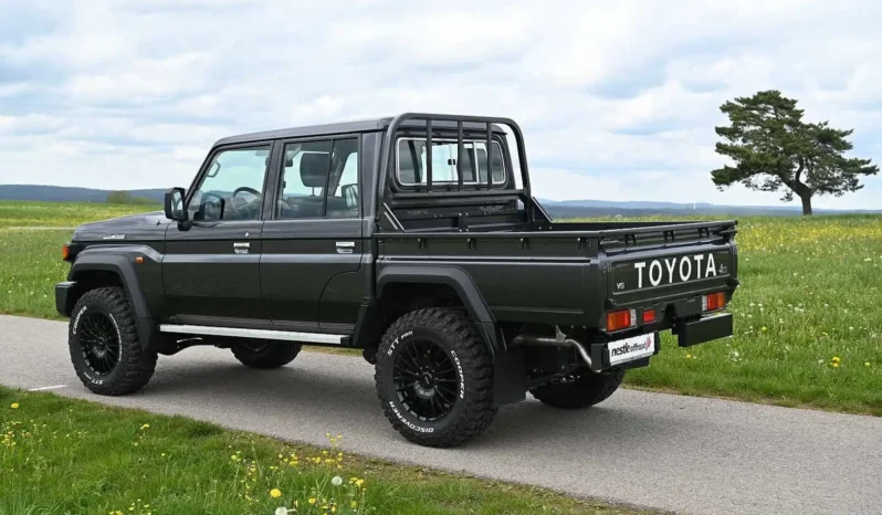 
								2025 Toyota Land Cruiser GRJ 79 4.0 V6 5-Gang DC NESTLE OFFROAD full									