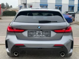 
										2023 Bmw 120 Baureihe 1 Lim. i M Sport full									