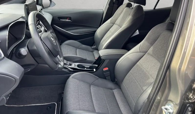 
								2023 Toyota Corolla 1.8 Hybrid Team D Technik Paket full									