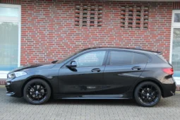 
										2021 Bmw 116 d*M SPORTPAKET*PANORAMA*INDIVID. SHADOW LINE full									