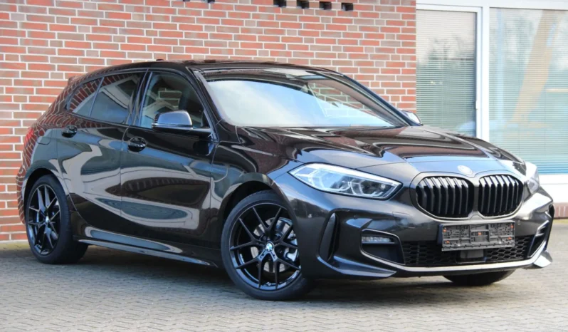 
								2021 Bmw 116 d*M SPORTPAKET*PANORAMA*INDIVID. SHADOW LINE full									
