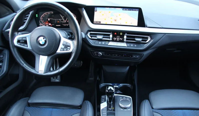 
								2021 Bmw 116 d*M SPORTPAKET*PANORAMA*INDIVID. SHADOW LINE full									