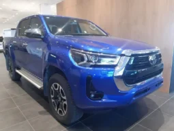 2024 Toyota Hilux 2.4 D-4D A/T 4WD 4 porte Double Cab Executive