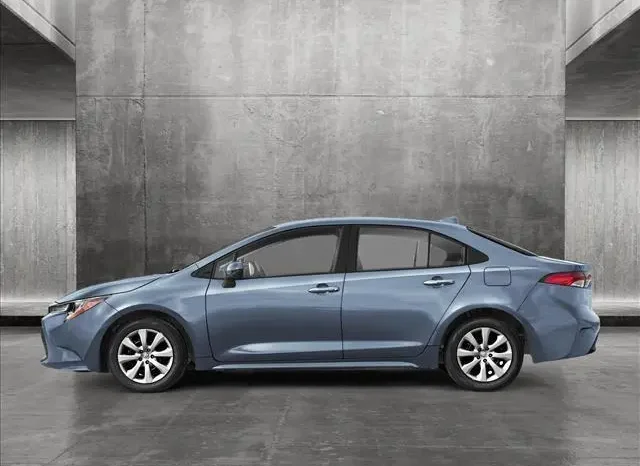 
								2025 Toyota Corolla LE full									