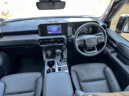 
										Toyota Land Cruiser Prado (Base Model) full									