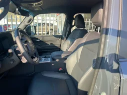 
										Toyota Land Cruiser Prado Adventure full									