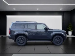 
										Toyota Land Cruiser Prado Executive Navi full									