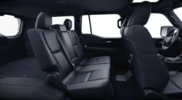 
										Toyota Land Cruiser Prado (Base Model) full									