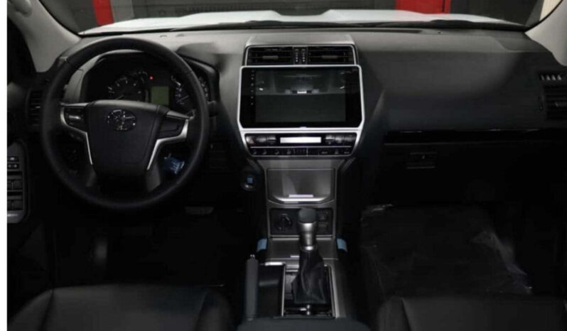 
								Toyota Land Cruiser Prado TXL full									
