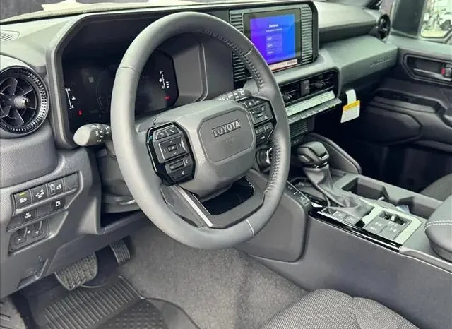 
								Toyota Land Cruiser Prado Navi Adventure full									