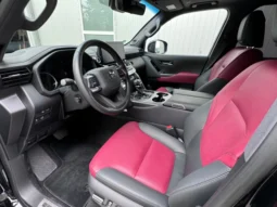 
										Toyota Land Cruiser Prado 300 full									